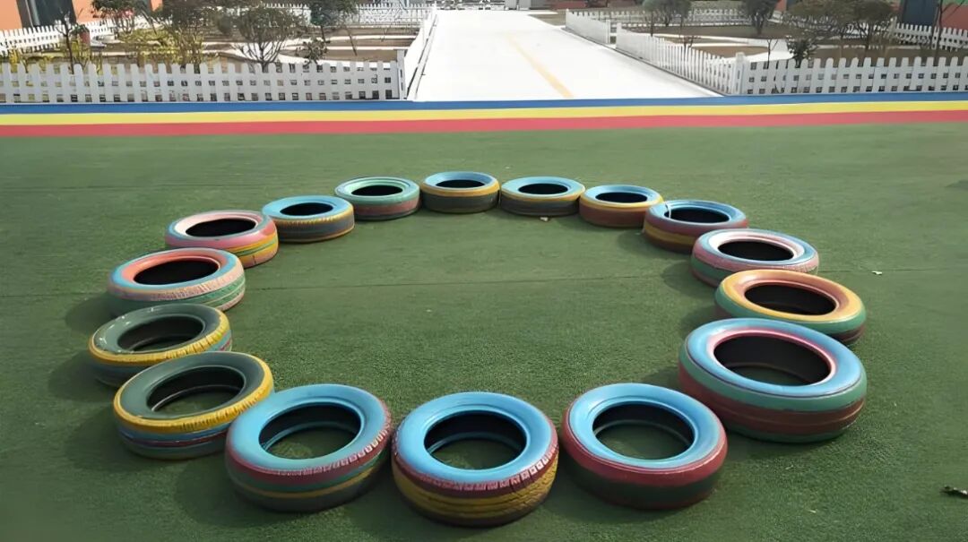 t 幼儿园轮胎玩具.jpg